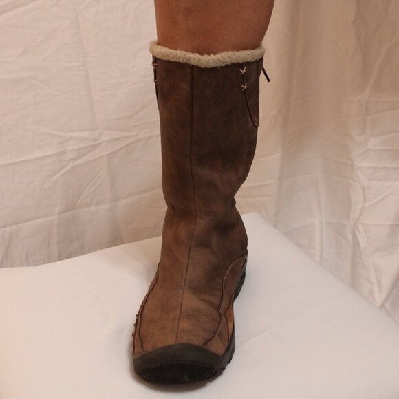 KEEN WOMEN'S BROWN LEATHER ZIP WINTER BOOTS - Picture 5 of 10